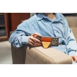 SmallRig 3328 Simorr X Moft Snap-On Phone Stand -Pro Cam Shop 1619792182 IMG 1527748