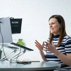 VoxCast VC10 All-in-One Teleprompter 7 VoxCast VC10 All-in-One Teleprompter -Pro Cam Shop PrimeLight Design VoxCast VC10 All in One Teleprompter 4