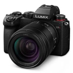 Panasonic LUMIX S5D Black + S 28-200mm F/4-7.1 -Pro Cam Shop panasonic lumix s5d body 28 200mm 3